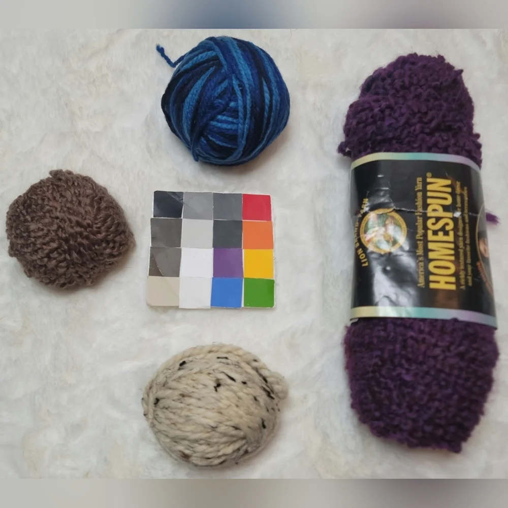 Bundle of #5 Bulky Yarn Multi-Color Lot Knitting Crochet Crafts 17 Skeins Chunky - Picture 4 of 16